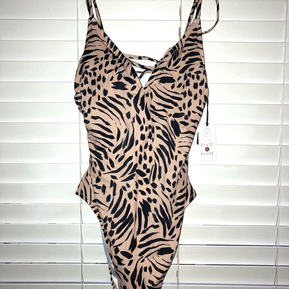 Shade and Shore Animal Print Monokini - Picture 6 of 10